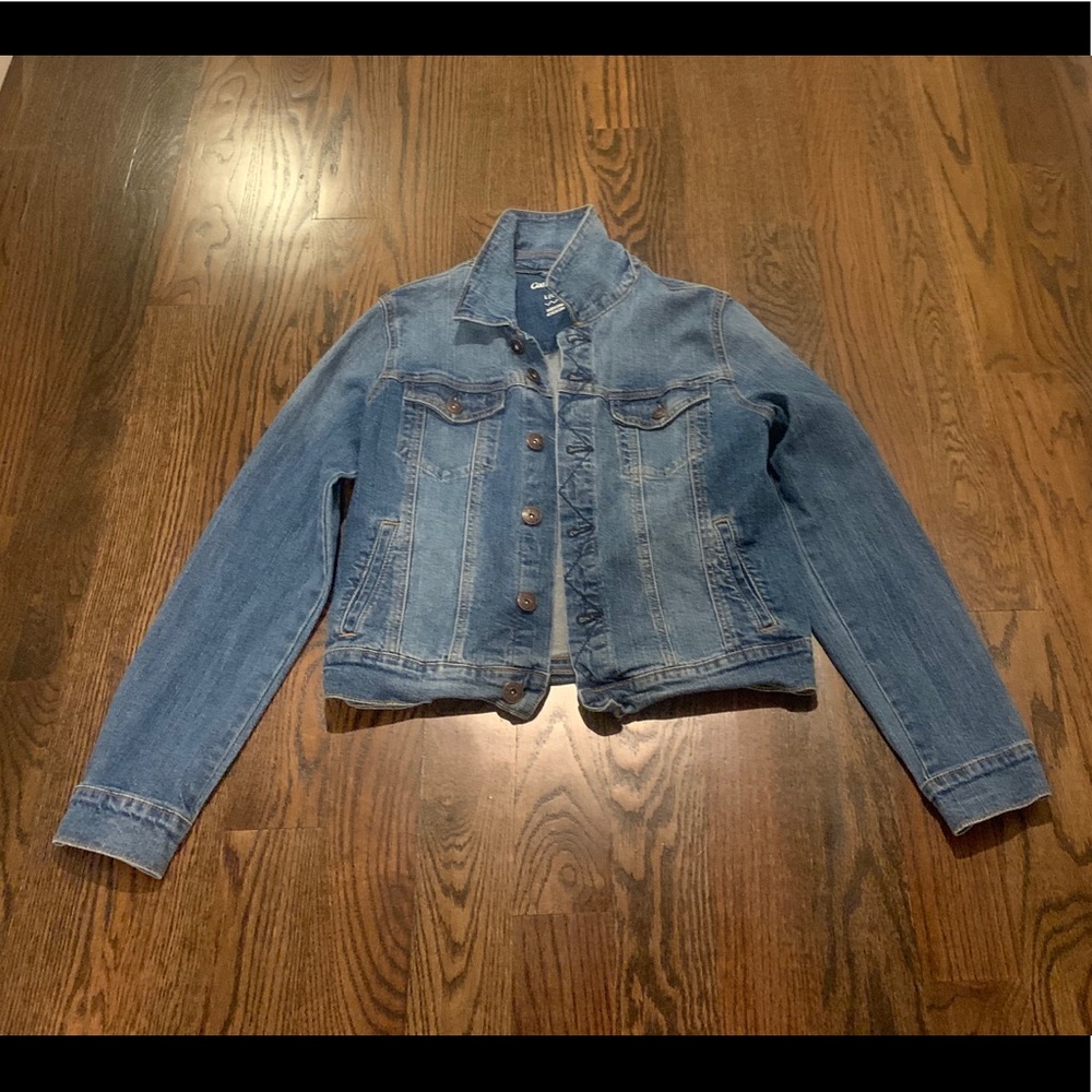 cat & Jack Jean jacket size large (12/14)